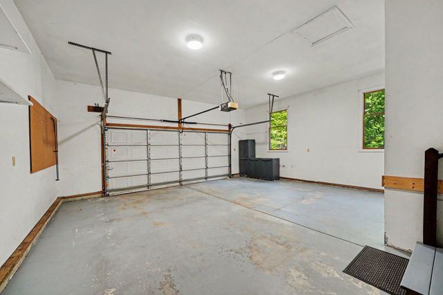 11261 Bridlewood Trail, Berrien Springs, MI 49103