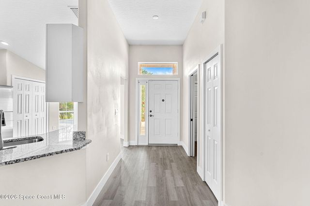 765 Brookedge Terrace, Sebastian, FL 32958