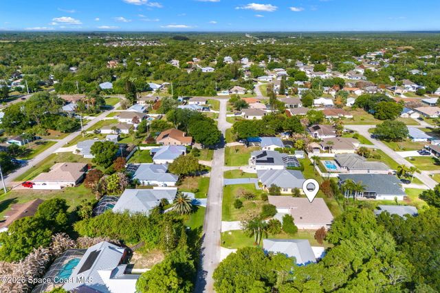 765 Brookedge Terrace, Sebastian, FL 32958