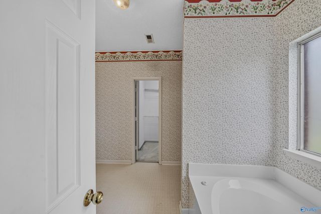 137 Garden Brook Drive, Madison, AL 35758