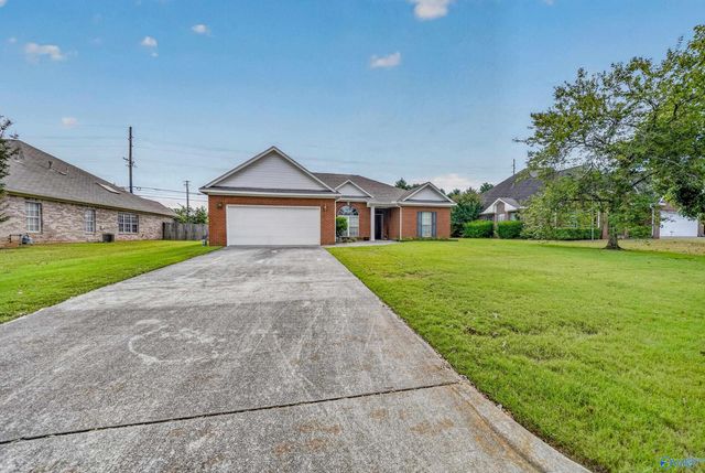 137 Garden Brook Drive, Madison, AL 35758