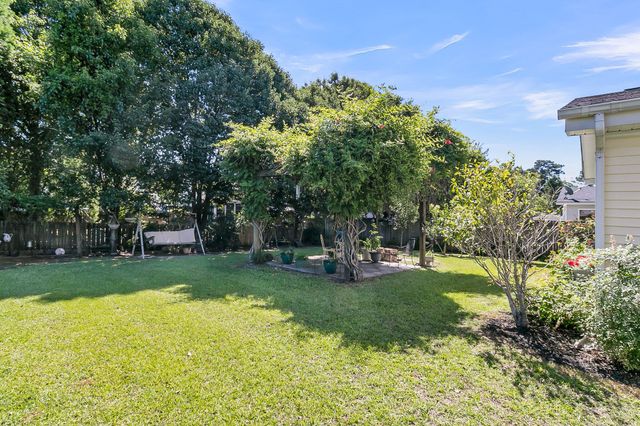 67 Regency Oaks Drive, Summerville, SC 29485