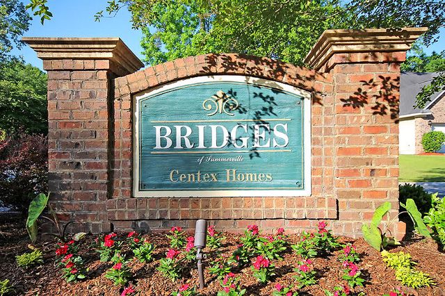 67 Regency Oaks Drive, Summerville, SC 29485