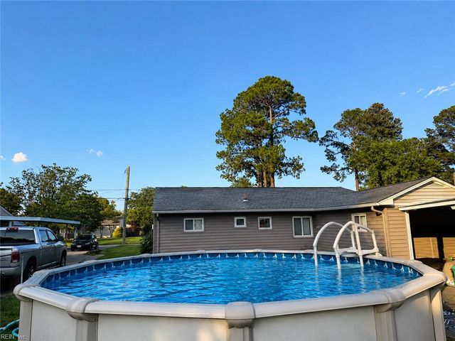 318 Deal DR, Portsmouth, VA 23701