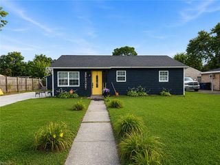 318 Deal DR, Portsmouth, VA 23701