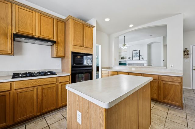 524 Jasmine Drive, Murphy, TX 75094