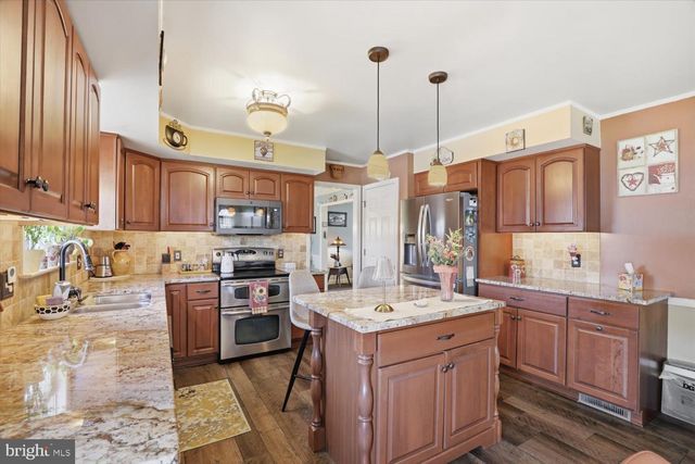 441 TROY DR, Blandon, PA 19510