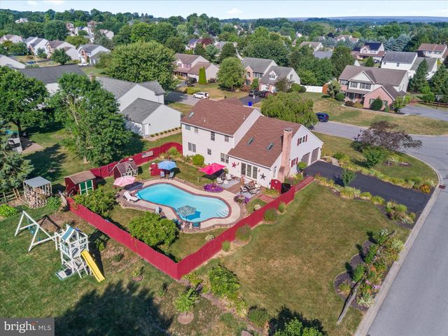 441 TROY DR, Blandon, PA 19510