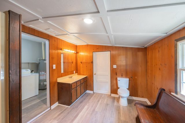 479 PENTECOST ST, Parsons, TN 38363