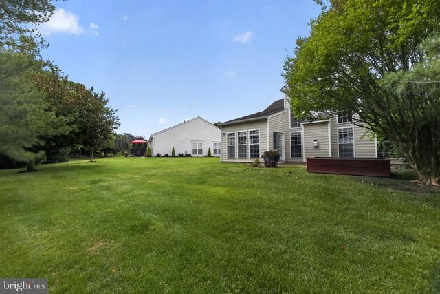 33 FESTIVAL DR, Voorhees, NJ 08043