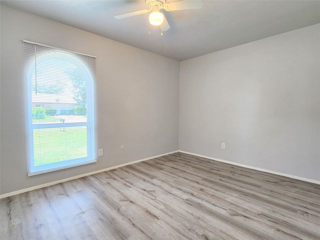 5333 Strickland Avenue, The Colony, TX 75056
