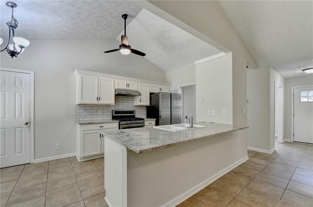 657 Arbour Way, Suwanee, GA 30024