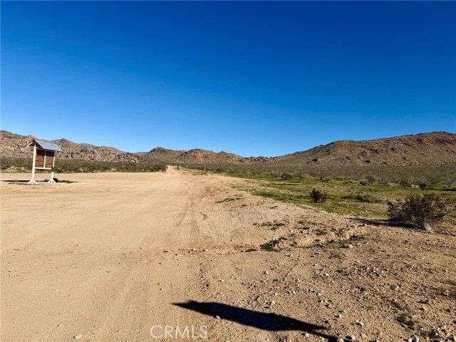 1 Off Pipeline, Barstow, CA 92311