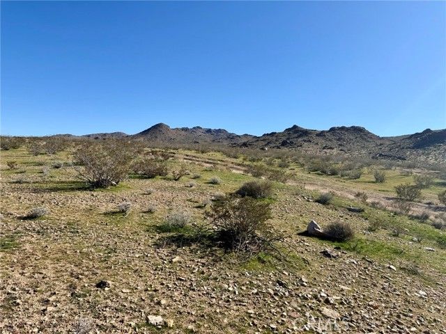 1 Off Pipeline, Barstow, CA 92311