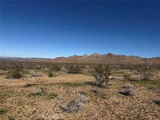 1 Off Pipeline, Barstow, CA 92311