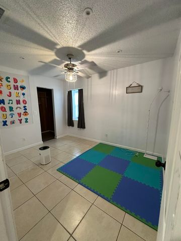 1818 SE Vesthaven Court, Port St. Lucie, Port St Lucie, FL 34952