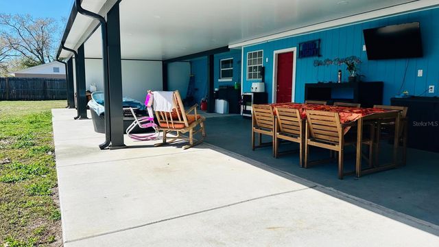 6804 BARRY ROAD, Tampa, FL 33634