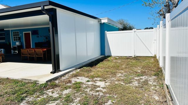 6804 BARRY ROAD, Tampa, FL 33634