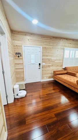 6804 BARRY ROAD, Tampa, FL 33634