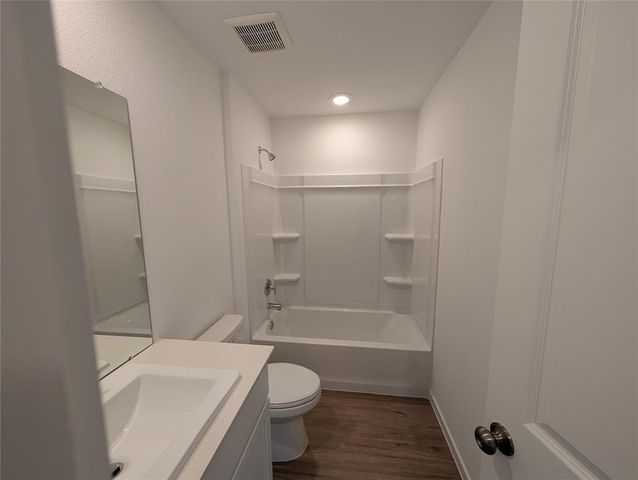 3058 Mallorca Drive, Conroe, TX 77301