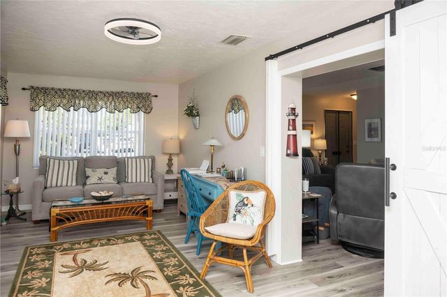 6024 CORAL WAY, Bradenton, FL 34207