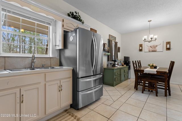 2773 Windward Drive, Gautier, MS 39553