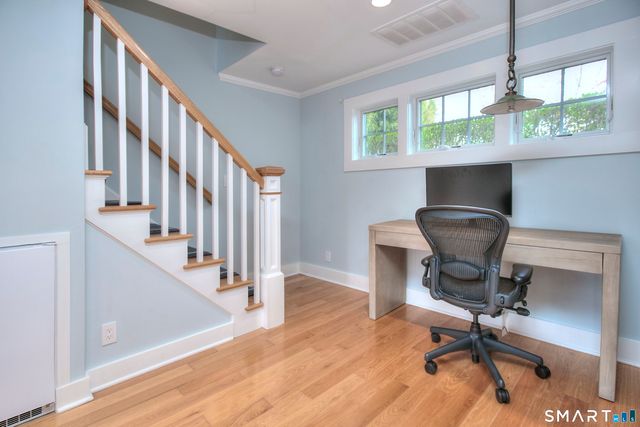 7 Heusted Drive, Greenwich, CT 06870