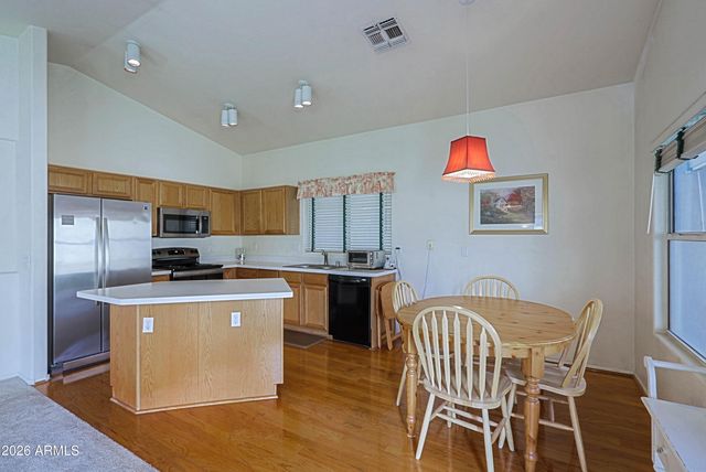 4374 E Campo Bello Drive, Phoenix, AZ 85032