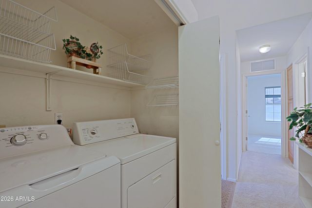 4374 E Campo Bello Drive, Phoenix, AZ 85032