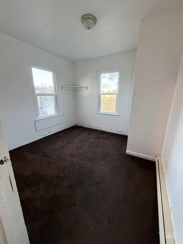 508 W 3rd Ave, Jerome, ID 83338