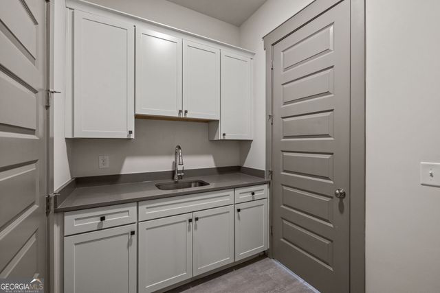 1041 Pinehurst Drive, Greensboro, GA 30642