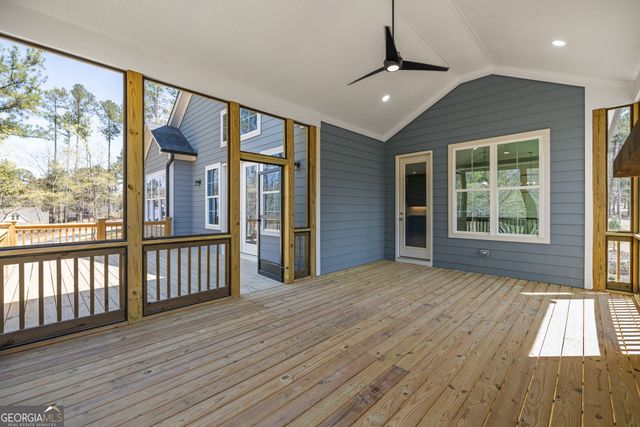 1041 Pinehurst Drive, Greensboro, GA 30642