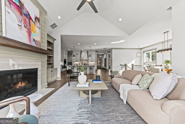 1041 Pinehurst Drive, Greensboro, GA 30642