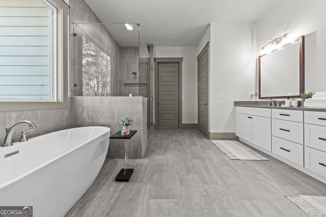 1041 Pinehurst Drive, Greensboro, GA 30642