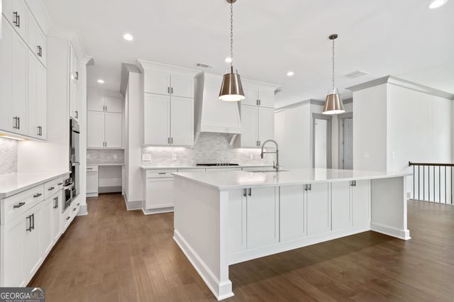 1041 Pinehurst Drive, Greensboro, GA 30642