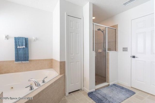 377 Wishing Well Circle SW, Palm Bay, FL 32908