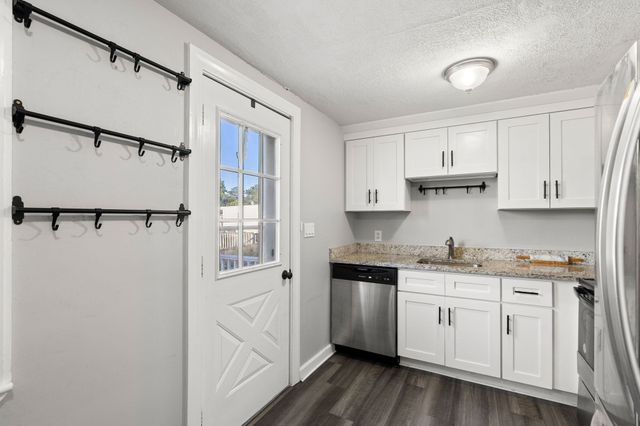 441 E Ashland St, Brockton, MA 02302