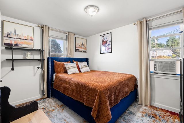441 E Ashland St, Brockton, MA 02302