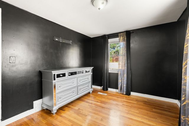 441 E Ashland St, Brockton, MA 02302