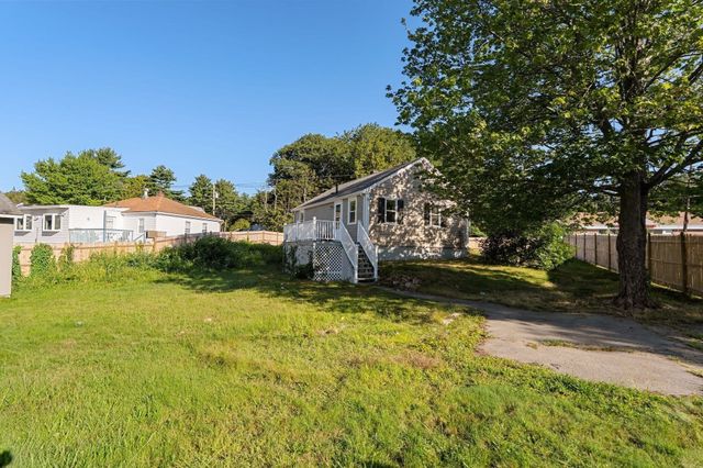 441 E Ashland St, Brockton, MA 02302