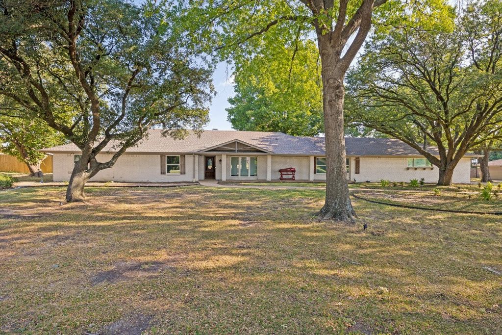 400 Shiloh Drive, Lucas, TX 75002