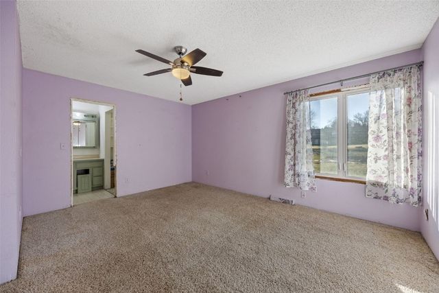 6301 Hillcrest, Cedar Rapids, IA 52404