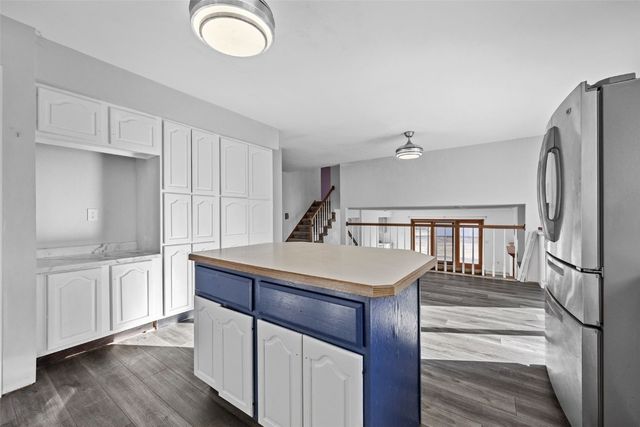 6301 Hillcrest, Cedar Rapids, IA 52404