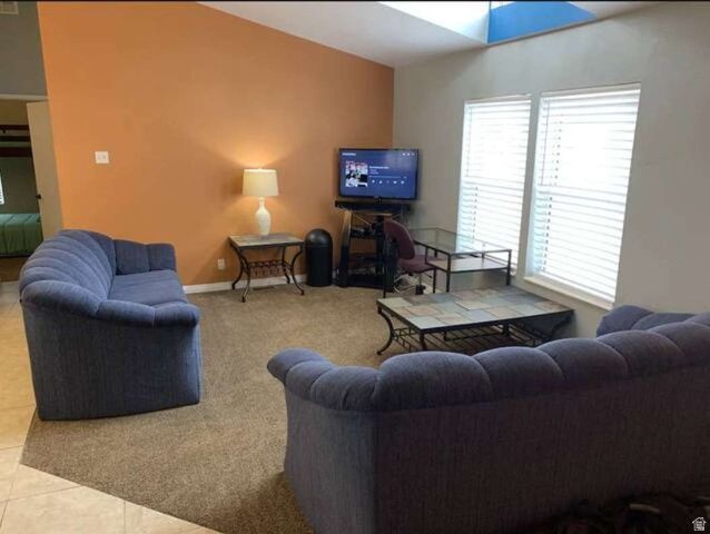 8780 S 250 E, Sandy, UT 84070