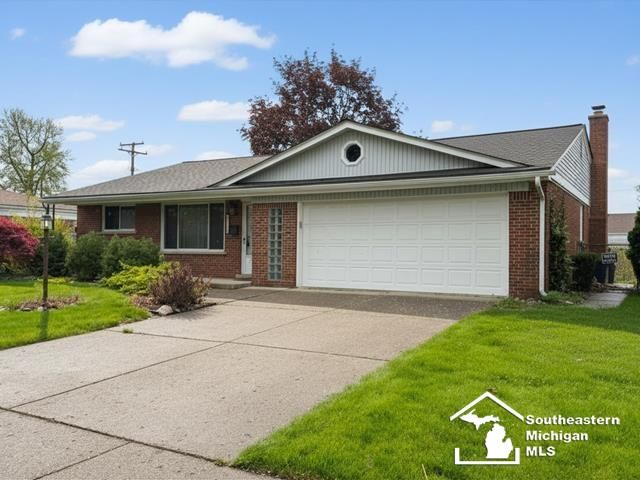 34316 Tomahawk Drive, Westland, MI 48185
