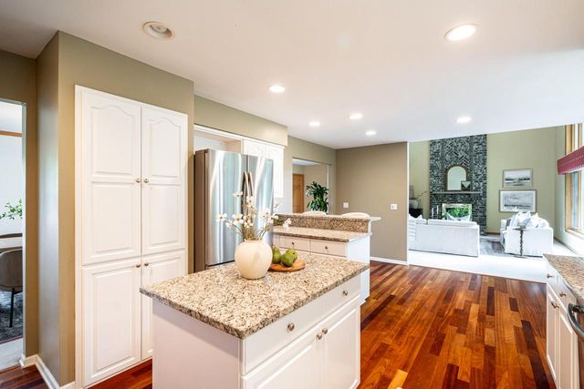 S67W20071 Benjamin COURT, Muskego, WI 53150