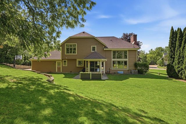 S67W20071 Benjamin COURT, Muskego, WI 53150