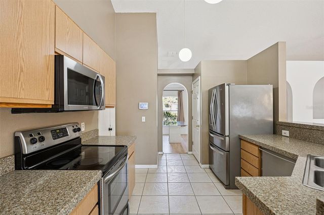 1020 S LAUREL AVENUE, Sanford, FL 32771