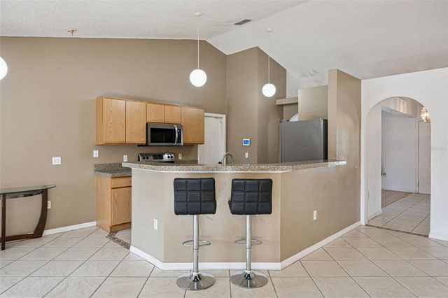 1020 S LAUREL AVENUE, Sanford, FL 32771