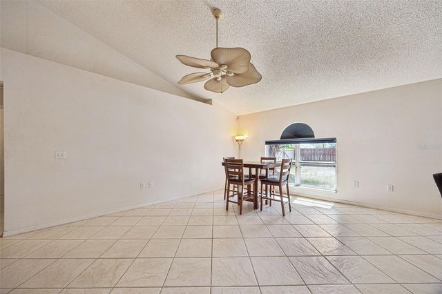 1020 S LAUREL AVENUE, Sanford, FL 32771